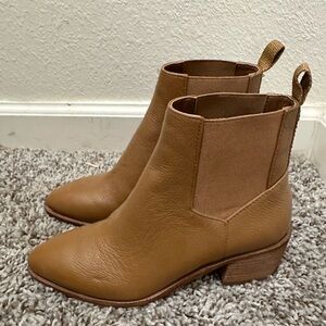 Chinese Laundry Chelsea Boot